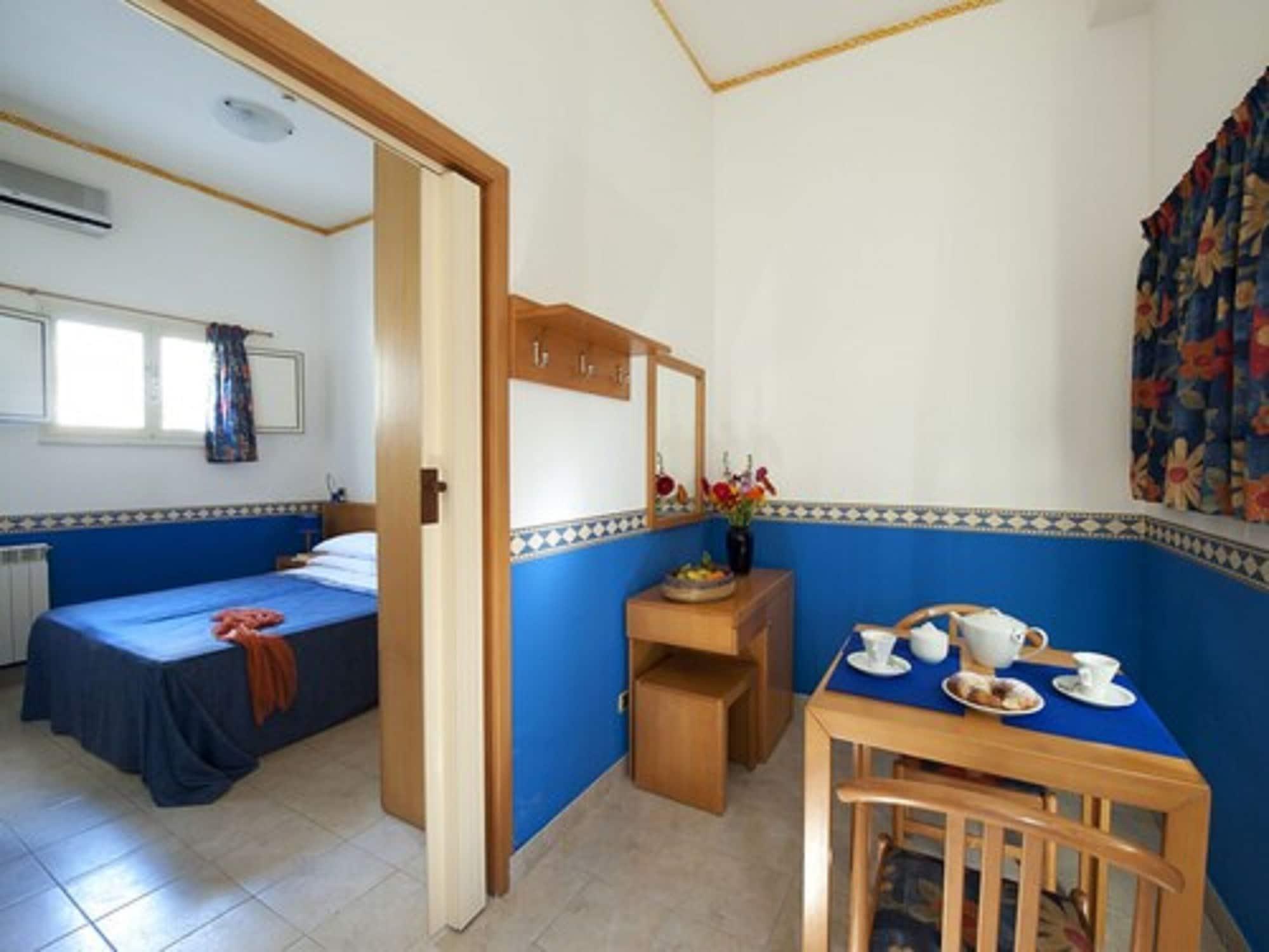 Villaggio Albergo Internazionale La Plaja Catane Chambre photo